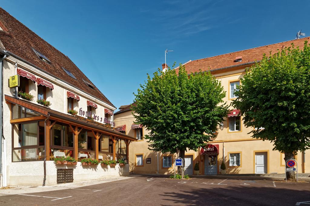 Hotel Logis Des Trois Maures Couches Zewnętrze zdjęcie